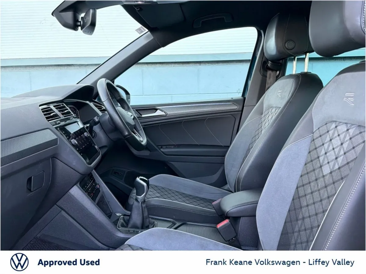 Volkswagen Tiguan R-LINE 2.0 TDI 150HP *NIGHTSHADE - Image 4