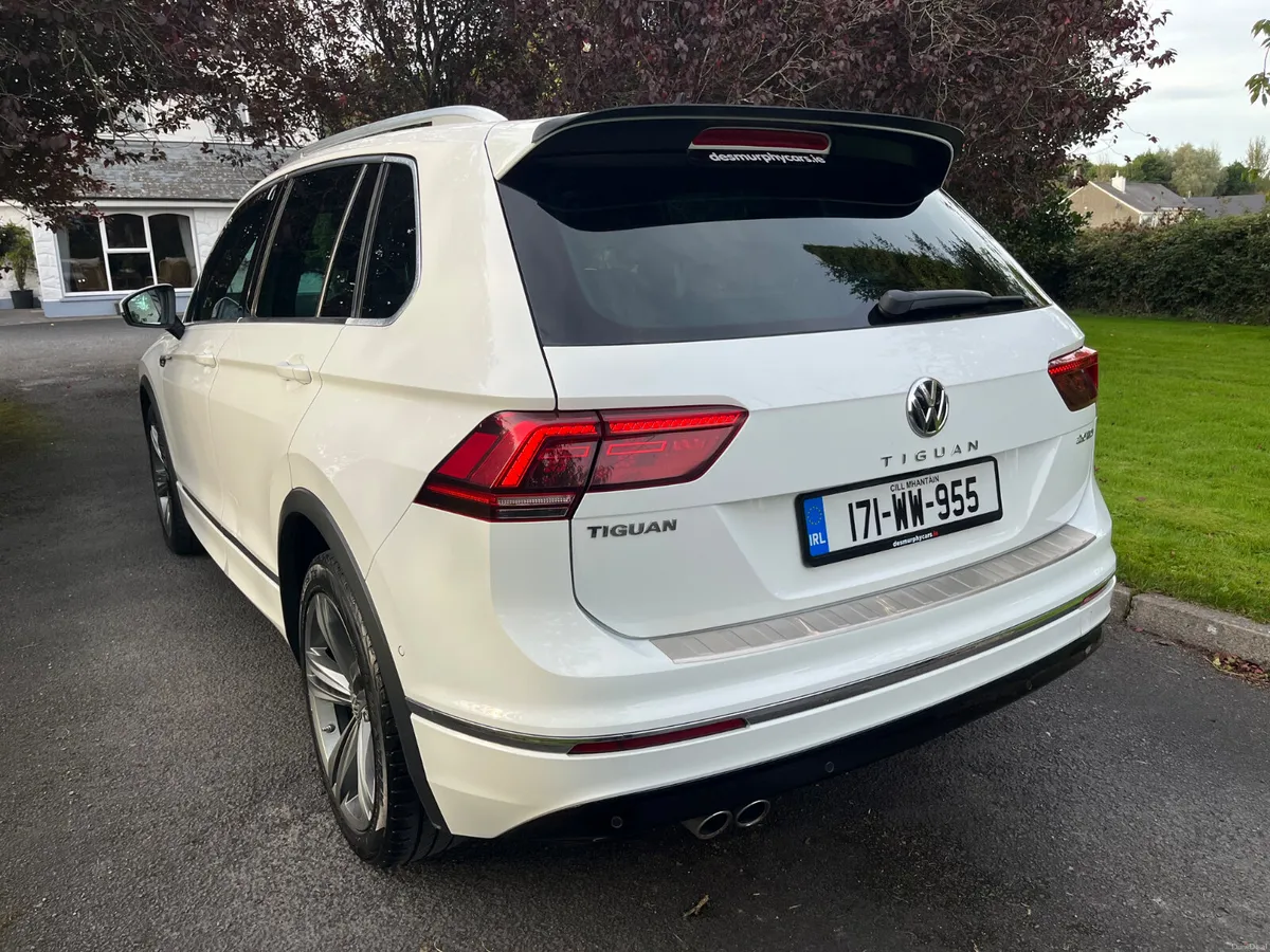 Volkswagen Tiguan 2017 R-Line - Image 2