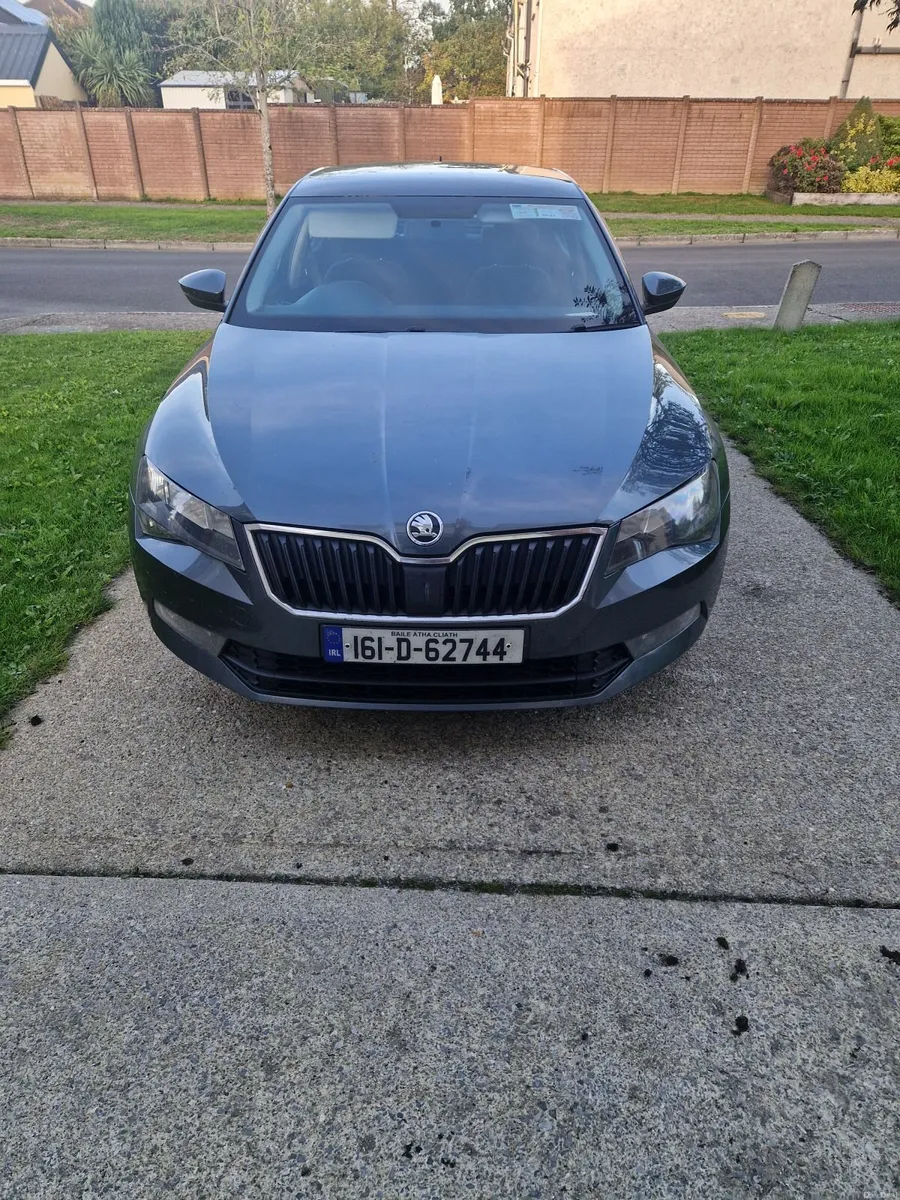 Skoda Superb 2016 - Image 5