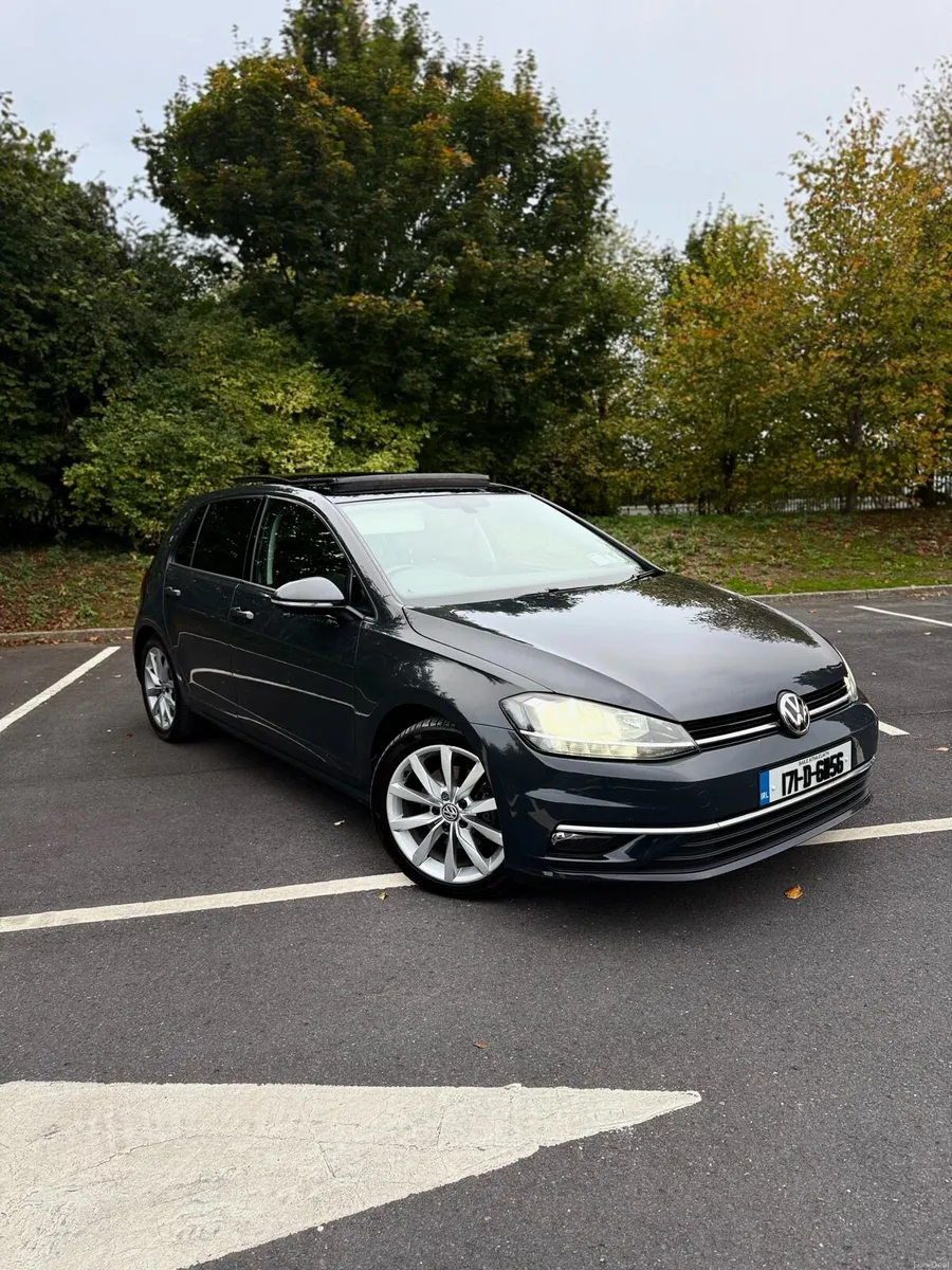 VOLKSWAGEN GOLF 1.6TDI HIGHLINE W/ PAN ROOF - Image 1
