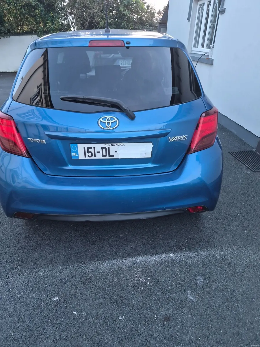 Toyota Yaris 2015 - Image 4