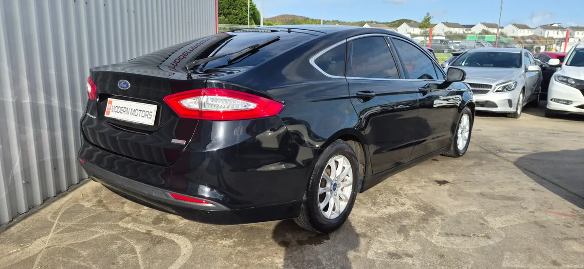 Ford Mondeo zetec 1.5 tdci 120bhp - Image 5