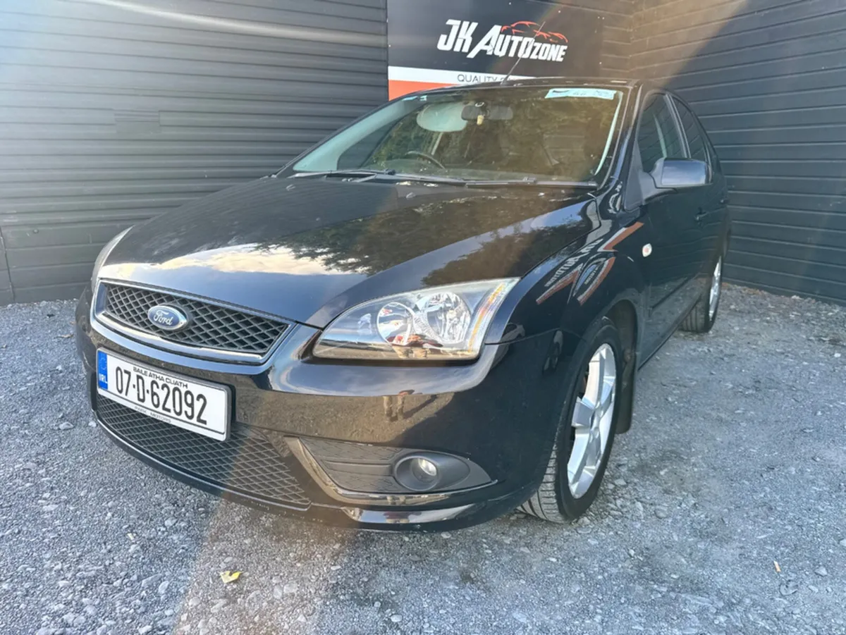 Ford Focus ZETEC STYLE 1.4 80PS - Image 2