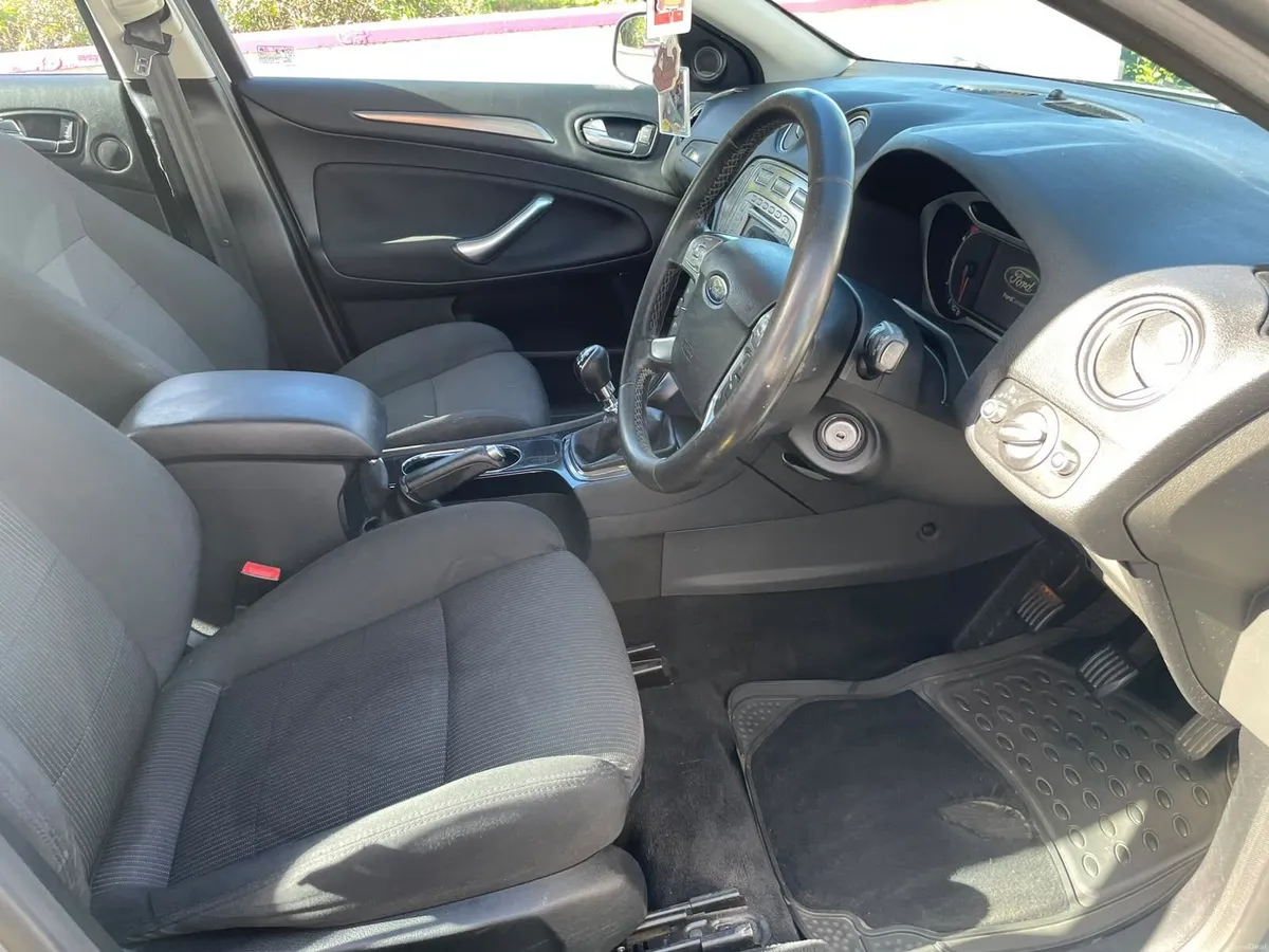 Ford Mondeo 2010 - Image 3