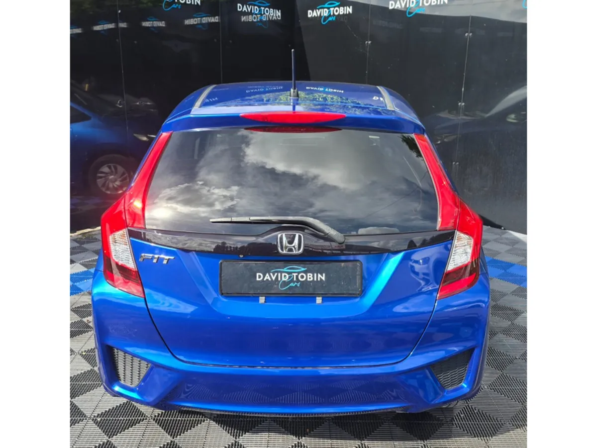 Honda Fit 1.3 PETROL AUTO - Image 5