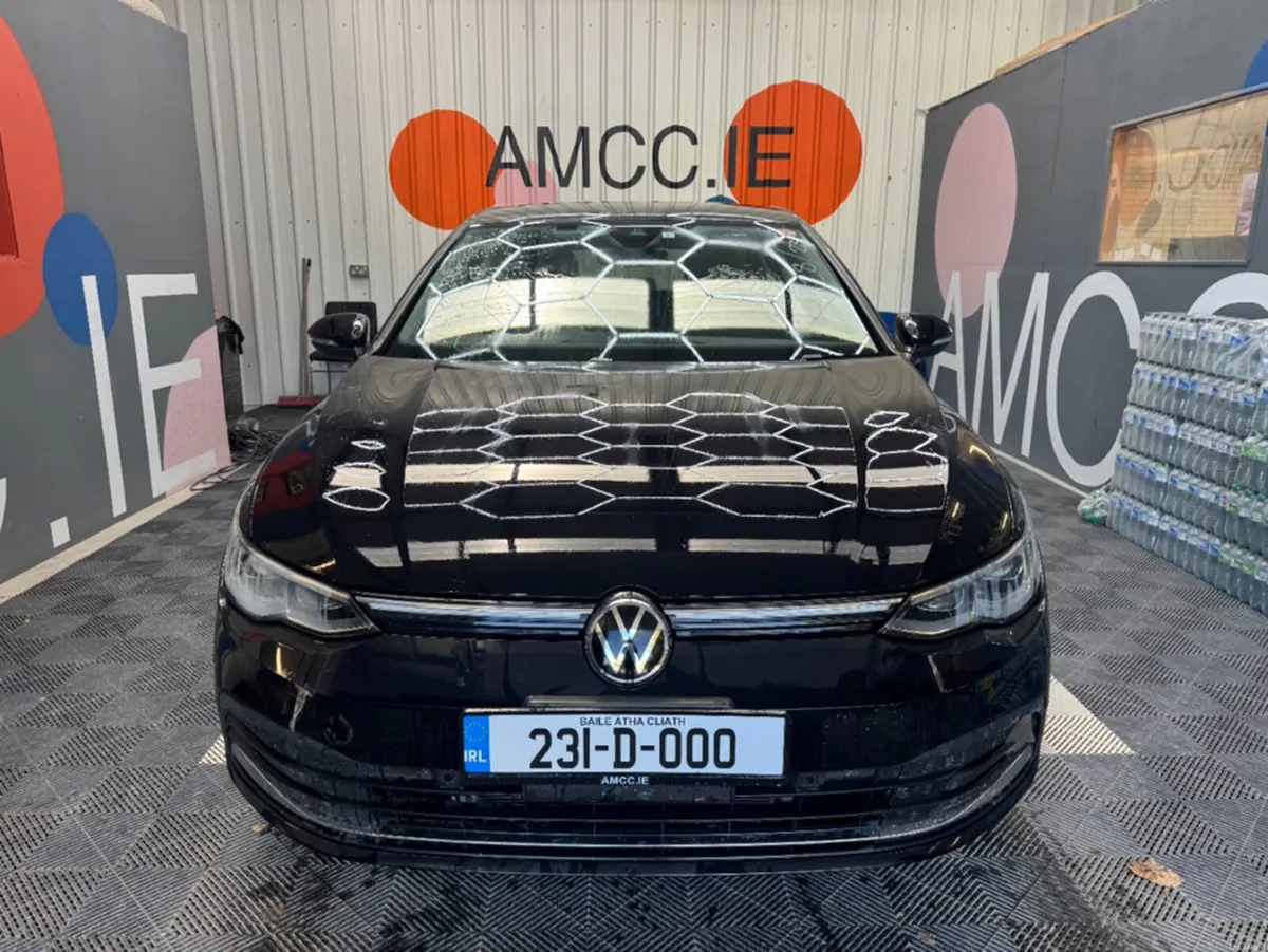 Volkswagen Golf 2023 VOLKSWAGEN GOLF 5D TDI STYLE - Image 2