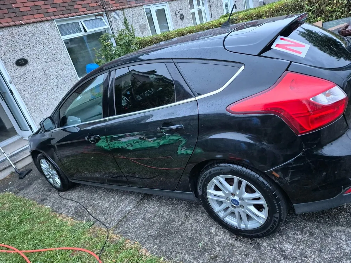 Car - Image 2