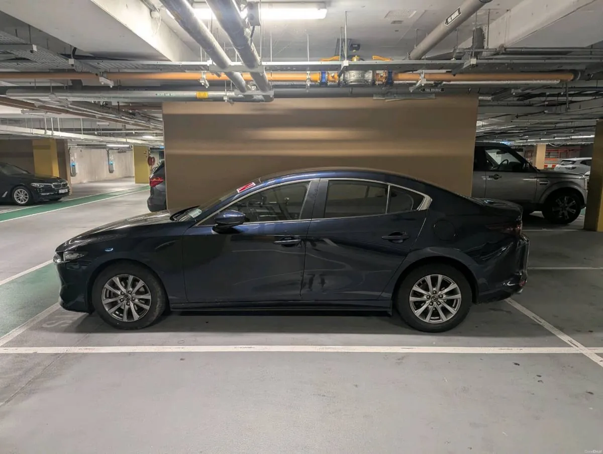 Mazda 3 1.8L 2019 (NCT 05/27, Tax 08/27) - Image 5