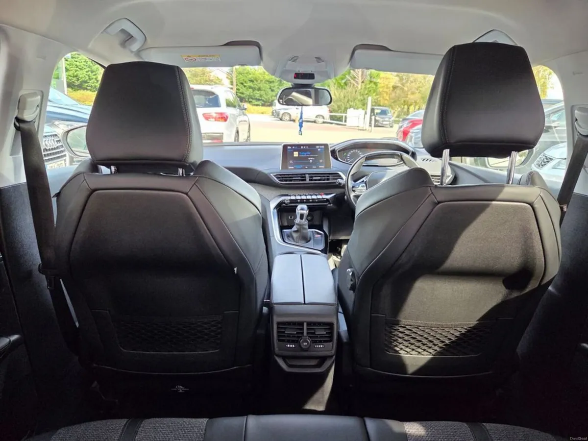 Peugeot 3008 Allure 1.5 Blue HDI 130 6.2 4D - Image 6