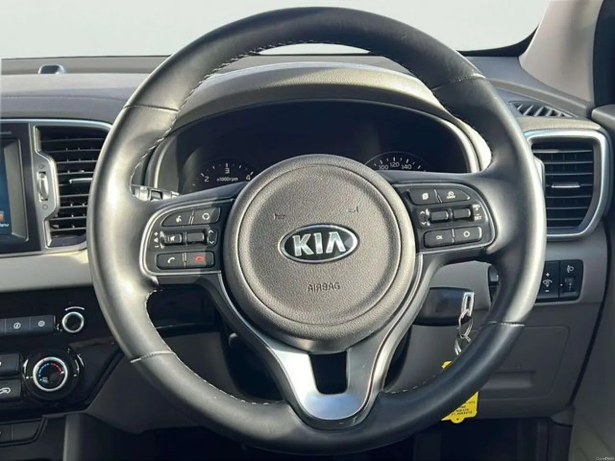 Kia Sportage 1.7 Platinum 5DR - Image 6