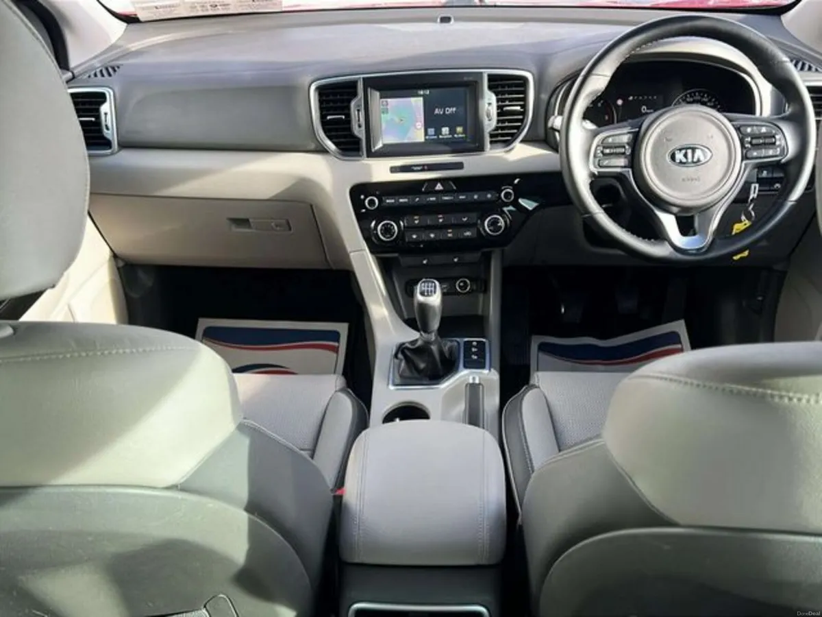 Kia Sportage 1.7 Platinum 5DR - Image 4