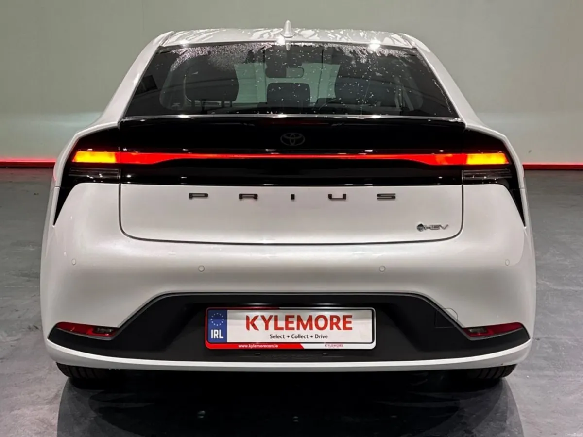 Toyota Prius 1.8 HYBRID AUTOMATIC NEW MODEL - CRUI - Image 4