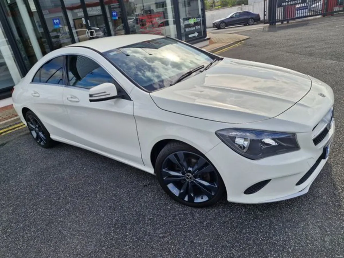Mercedes-Benz CLA 180 d D 4DR - Image 5