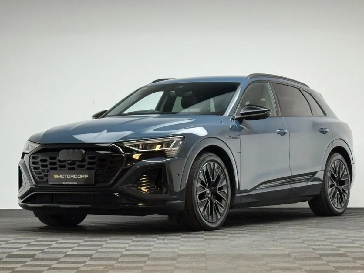 Audi Q8 e-tron 55 BLACK EDITION QUATTRO - Image 3