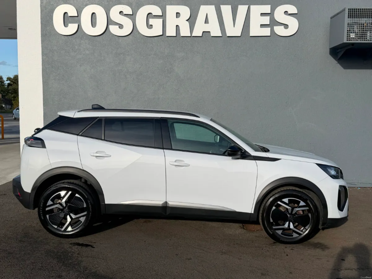 Peugeot 2008 Allure 1.2 Puretech 130 4DR * DRIVE A - Image 2