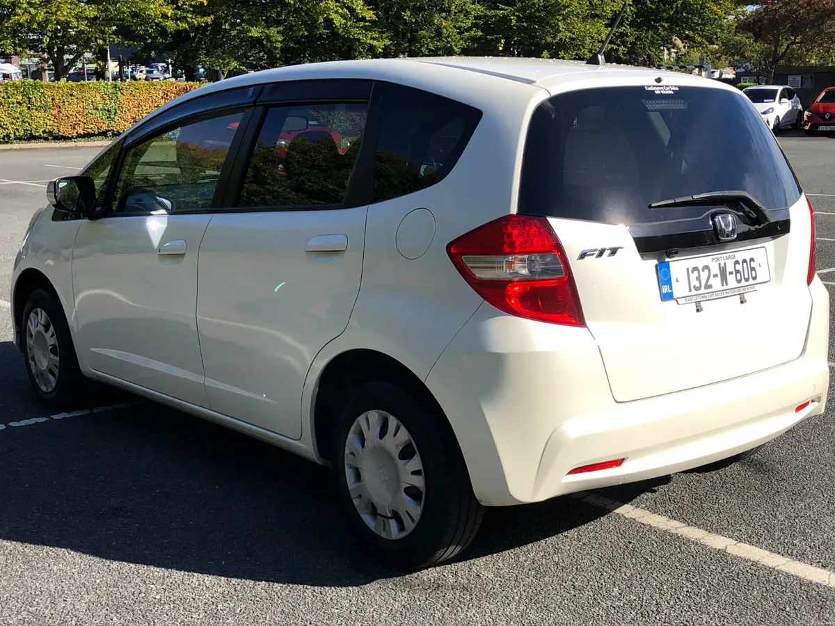 Honda Fit AUTOMATIC, NCT, PLEASE READ ADD - Image 5