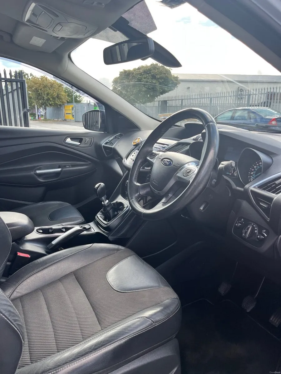 Ford Kuga 2013 - Image 2