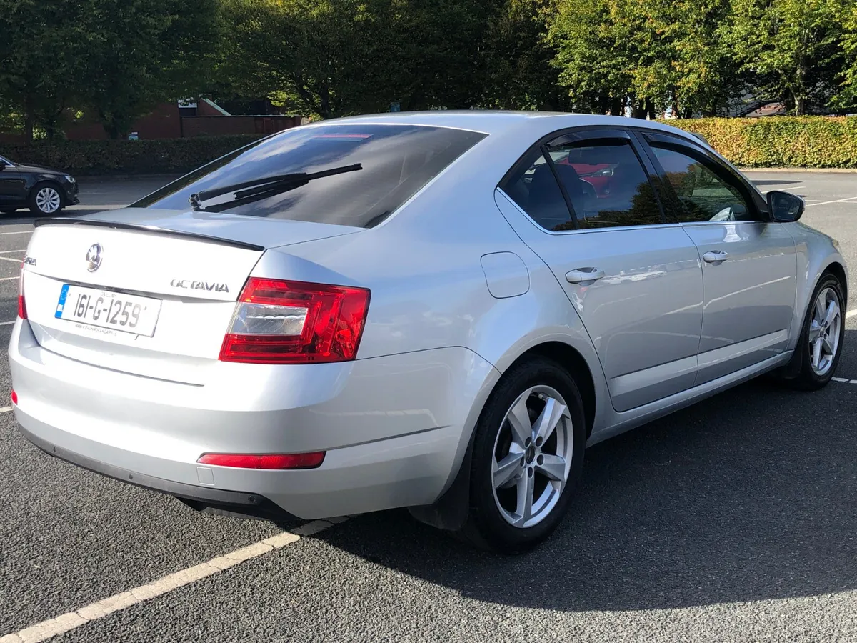 Octavia STYLE 1.6TDI,NCT,TAXED,PLEASE READ ADD - Image 6