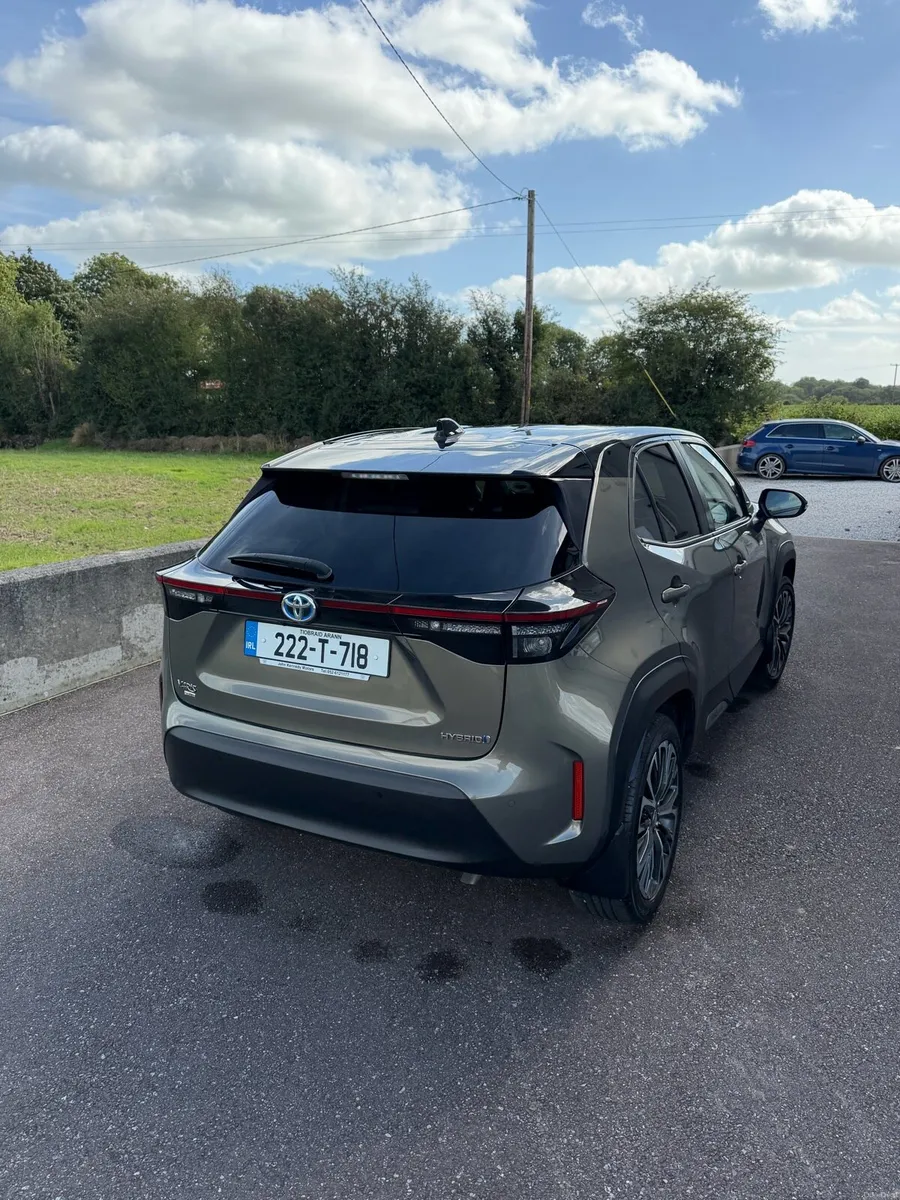 Toyota Yaris Cross SOL TOP SPEC - Image 3