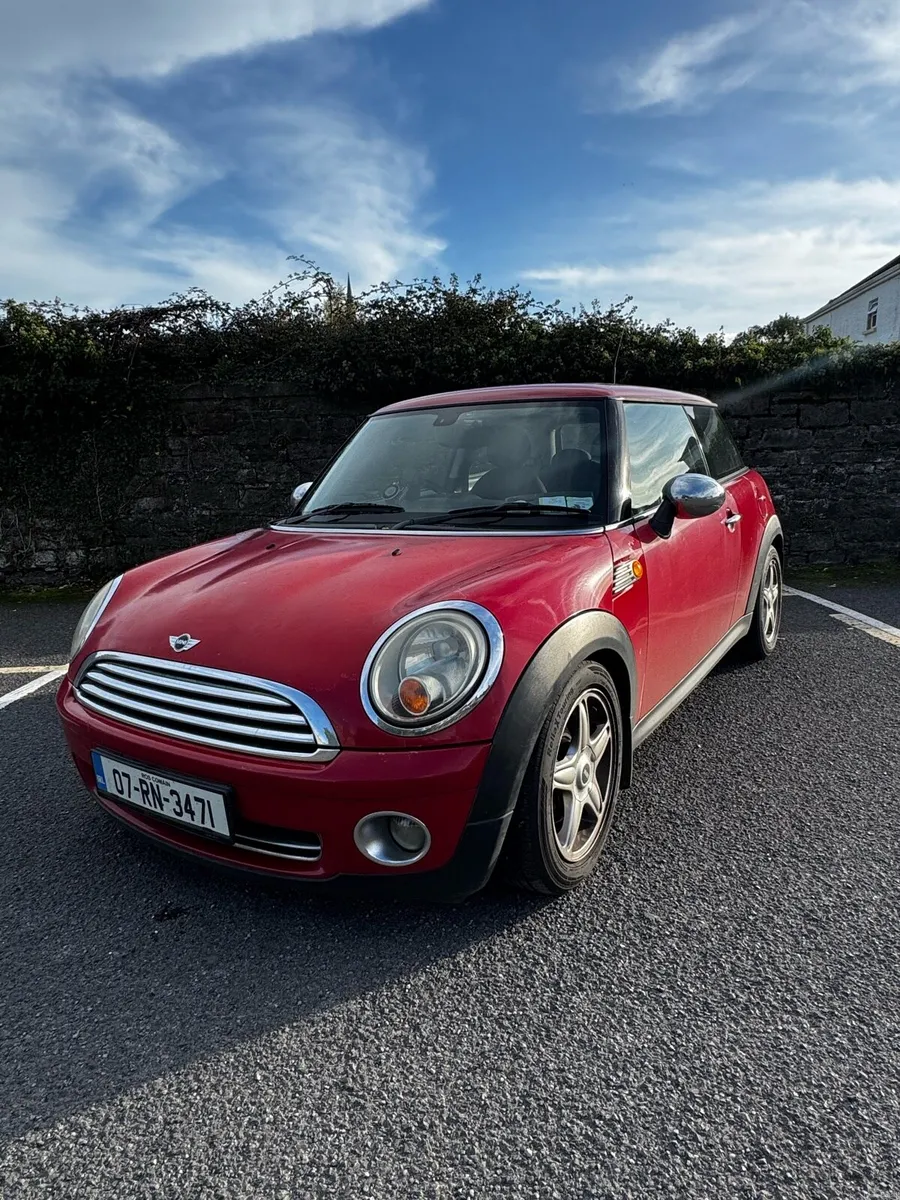 Mini Cooper (R56) Automatic - Image 1