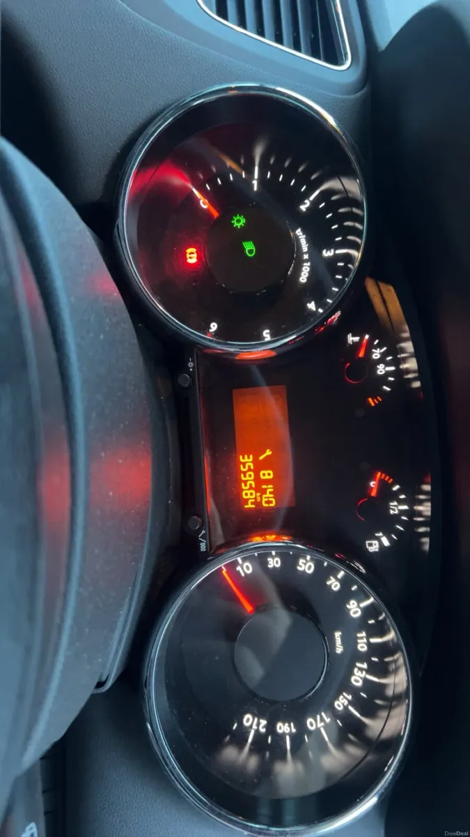 Peugeot  5008 - Image 2