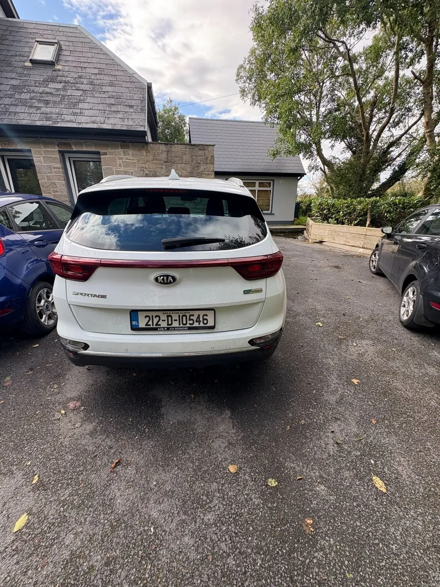 2021 Kia Sportage  Immaculate Full History Warrant - Image 2