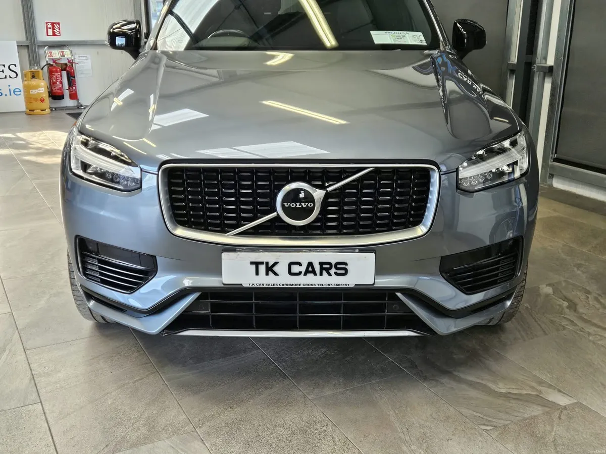 19 VOLVO XC90 T8 R DESIGN AWD PHEV  AUTO - Image 5