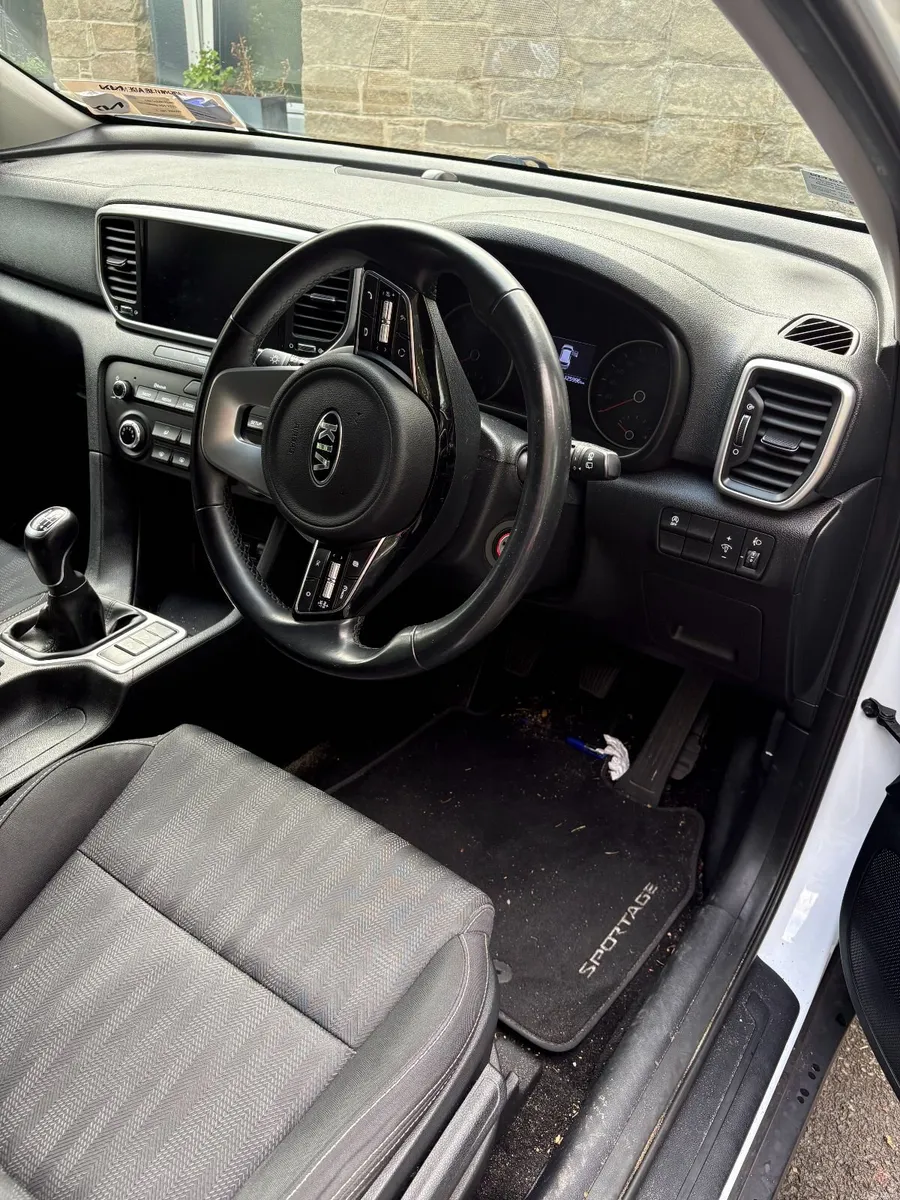 2021 Kia Sportage  Immaculate Full History Warrant - Image 4