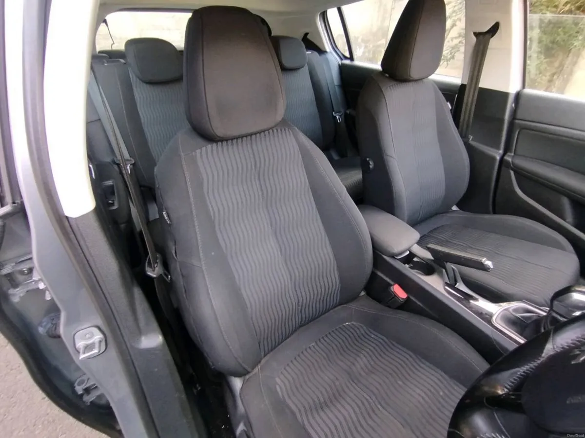 Peugeot 308 - Image 3