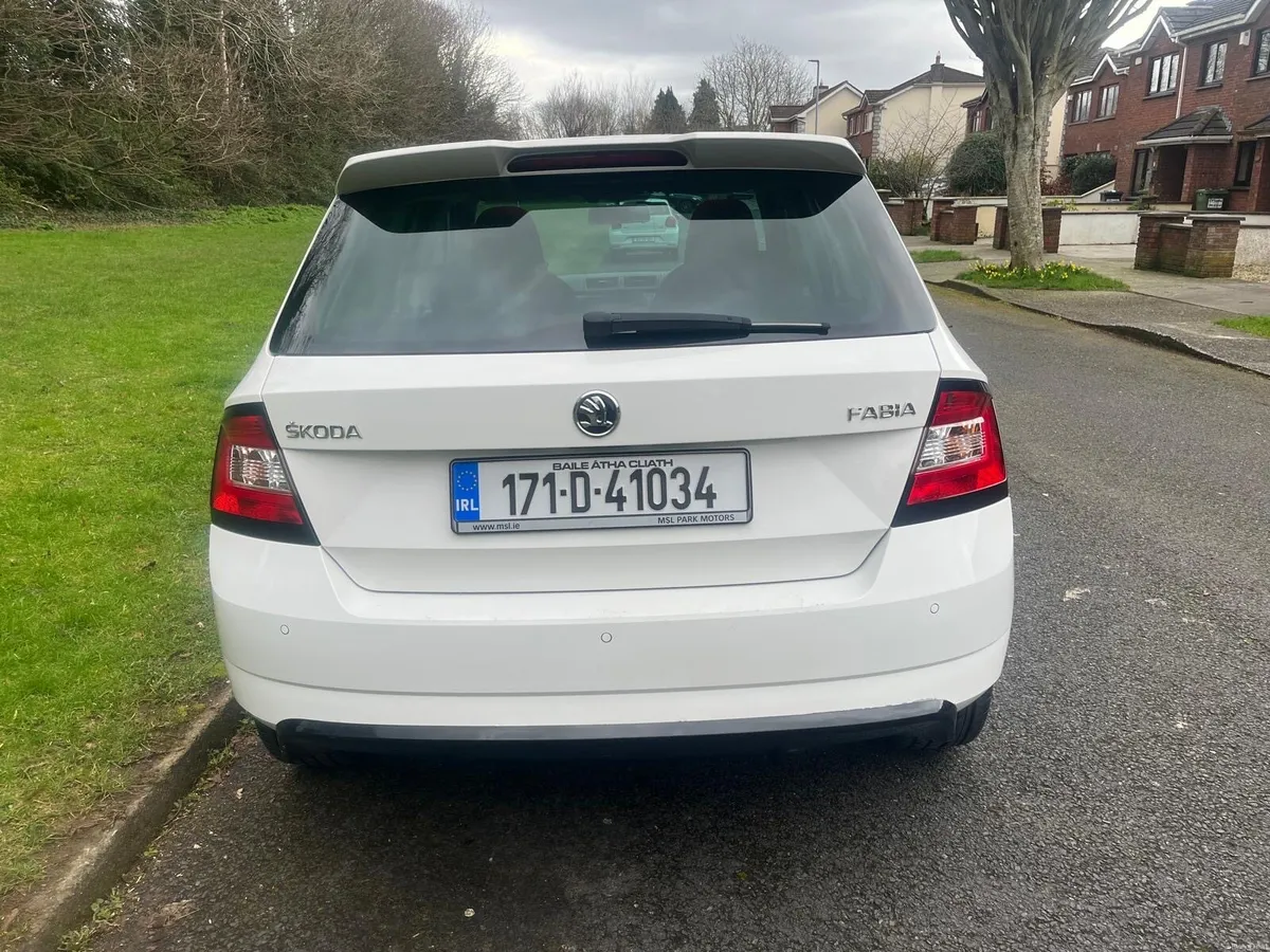 Skoda Fabia Monte Carlo - Image 4
