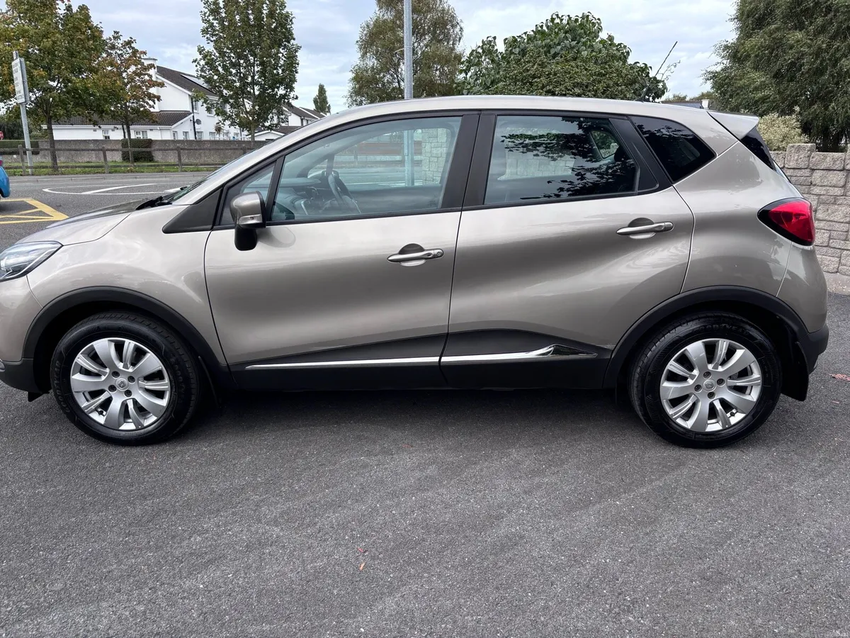 Renault Captur - Image 4