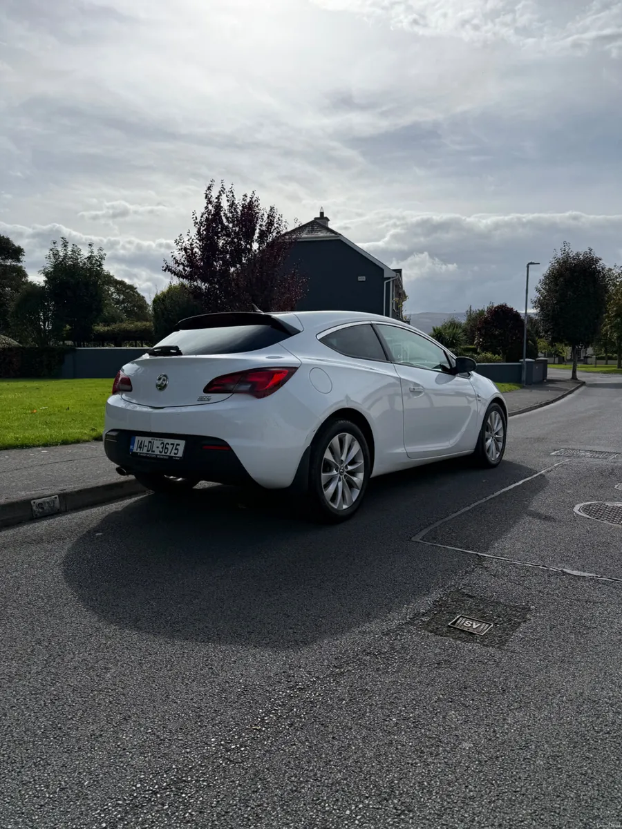 2014 OPEL ASTRA GTC FRESH NCT 08-27 - Image 6
