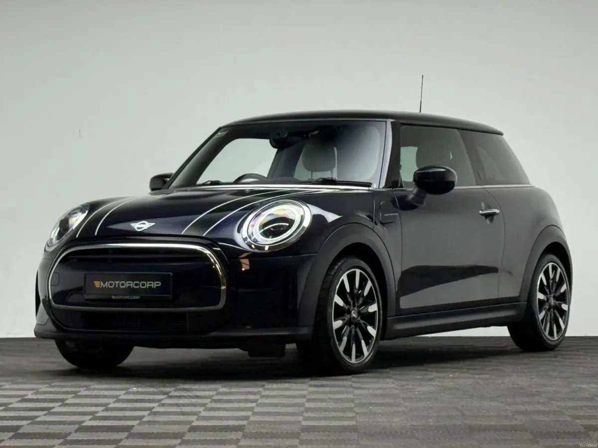 Mini Cooper COOPER EXCLUSIVE 1.5 AUTO - Image 3