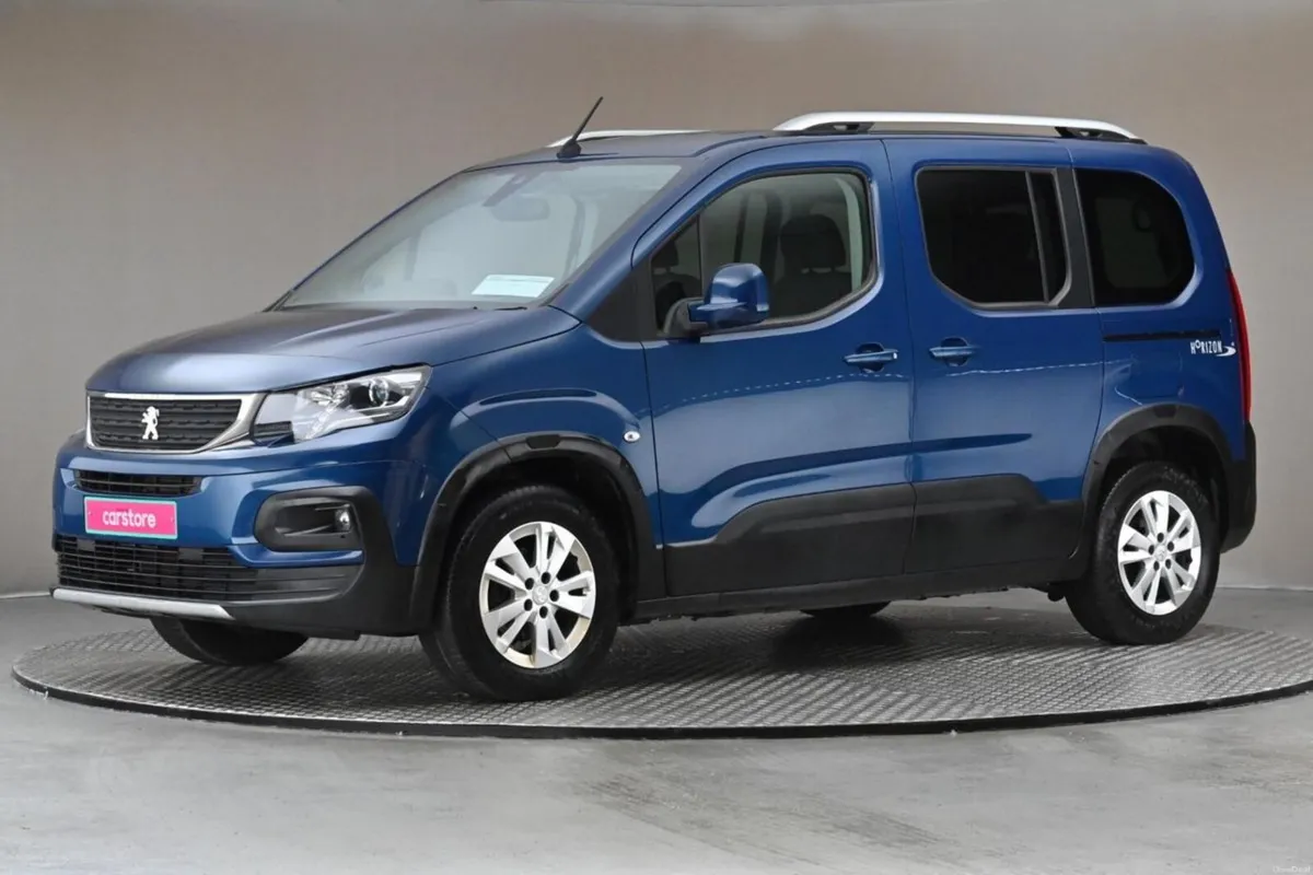 Peugeot Rifter 1.5 D RIFTER HORIZON 3SEATS WITH WH - Image 4