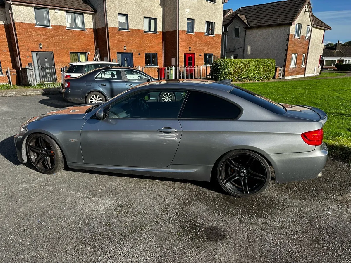 BMW E92 320D 2012 - Image 4