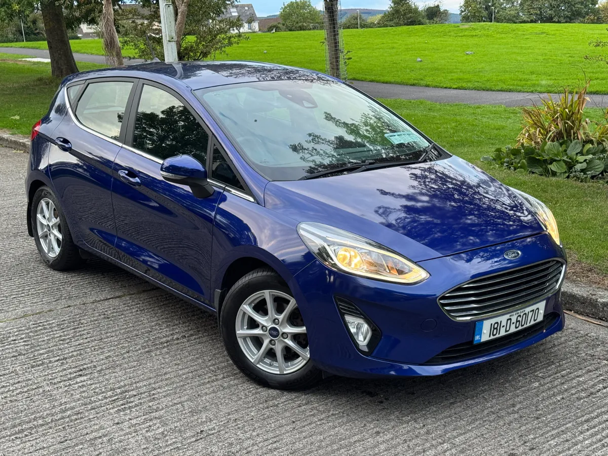 181 Ford Fiesta 1.1 Petrol 85PS ZETEC - Image 4