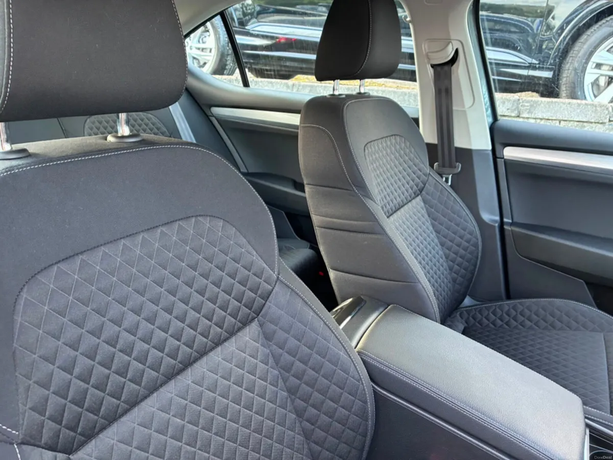 Skoda Superb AMBITION 2.0 TDI 150 BHP - Image 5