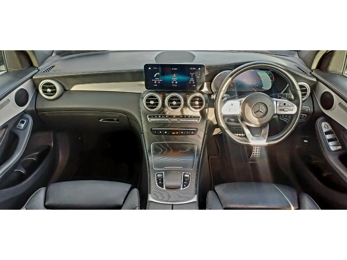 Mercedes-Benz GLC 300de AMG LINE PREMIUM  4MATIC - Image 5