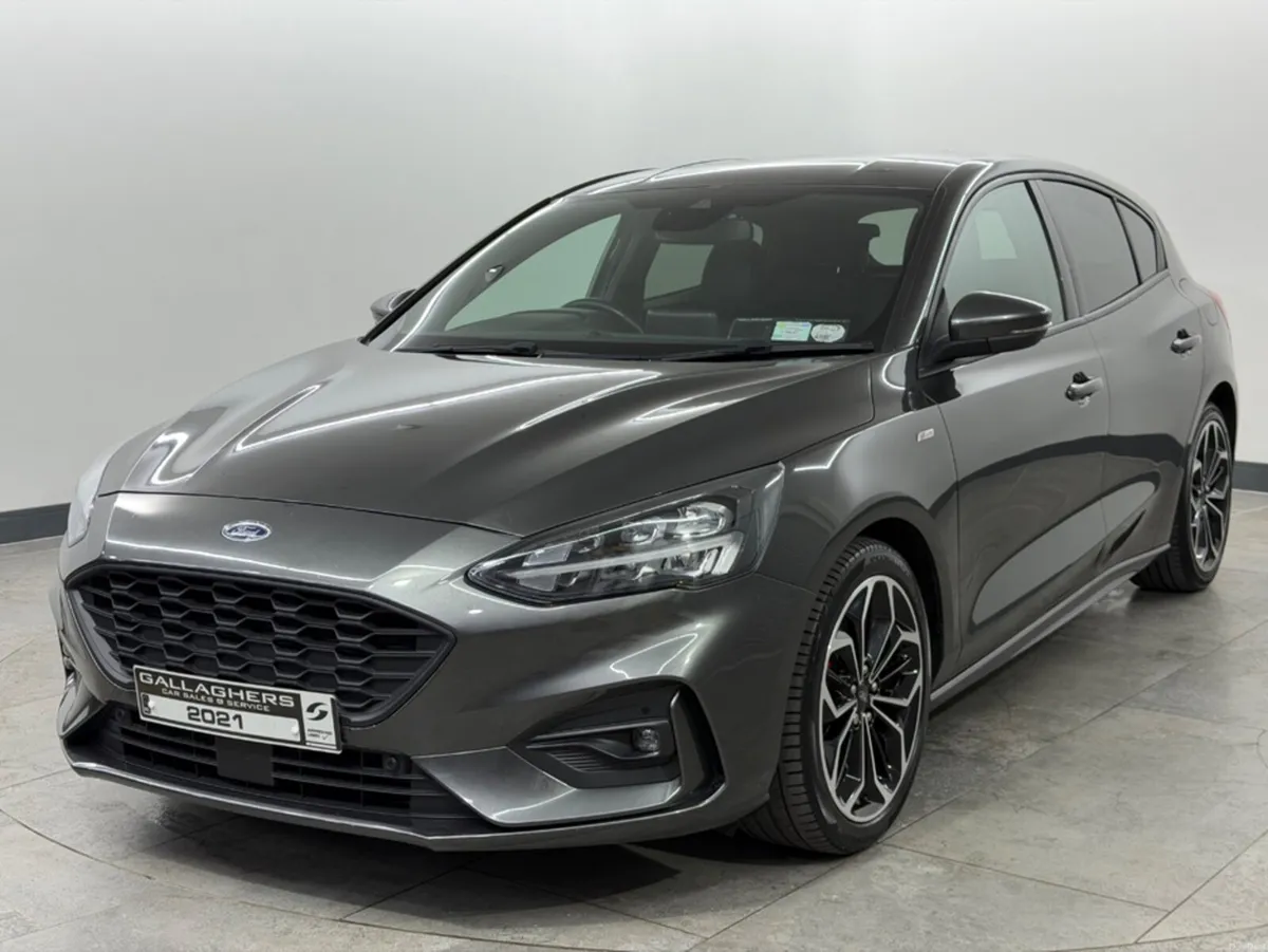 Ford Focus (212) ST LINE X 1.0 PETROL - Image 2