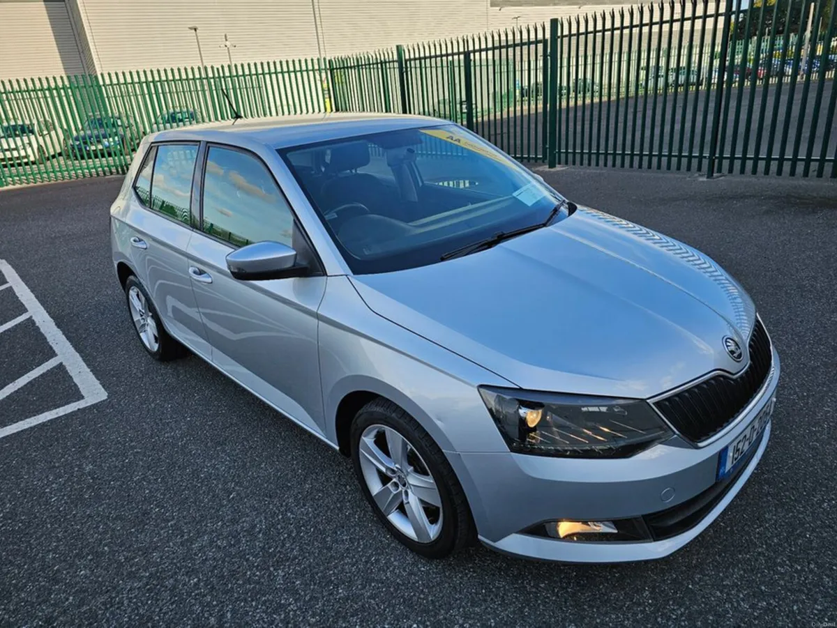 Skoda Fabia 1.0 PETROL, AMBITION MODEL, FULL SERVI - Image 3