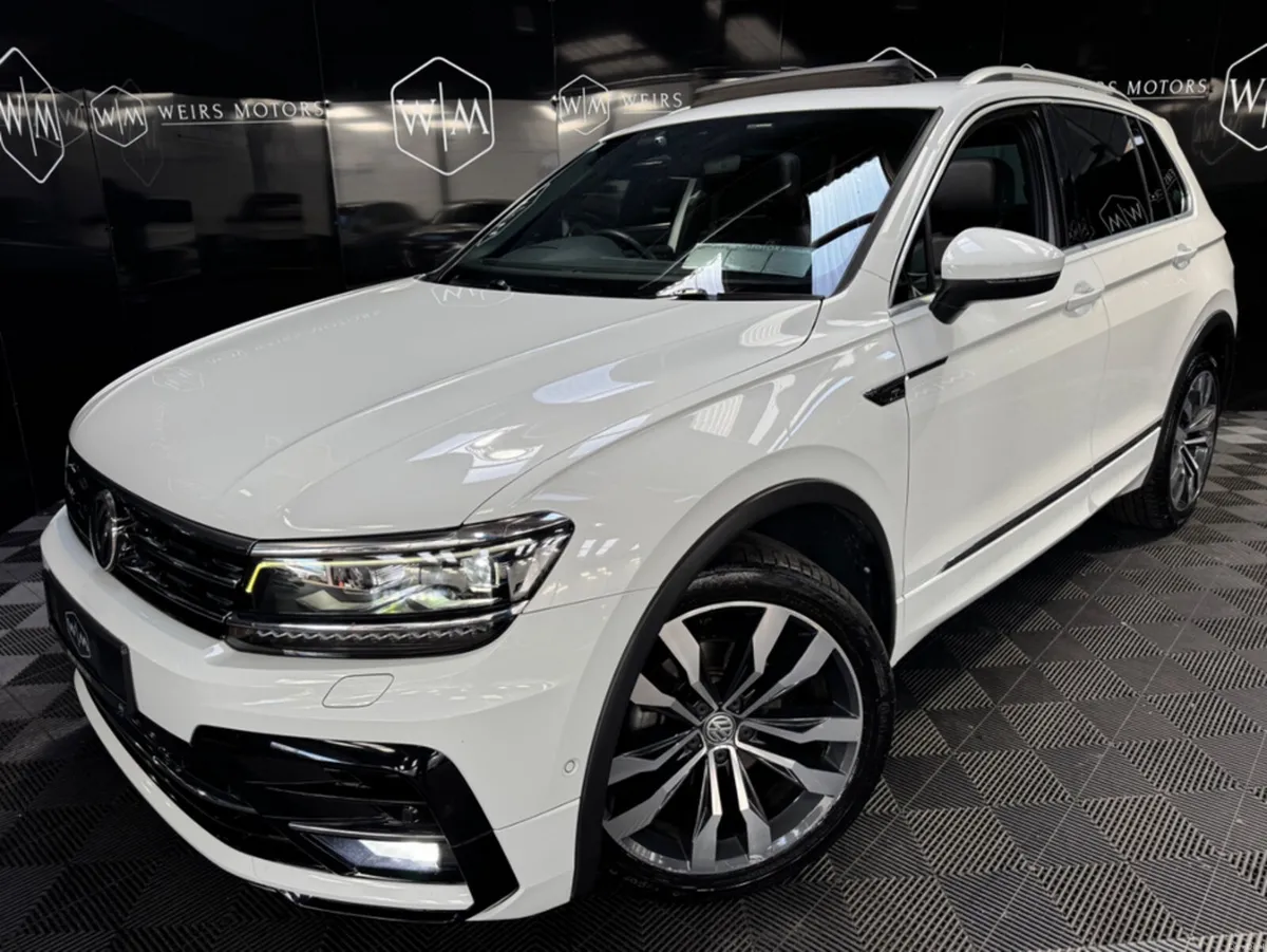 Volkswagen Tiguan 2.0 TDI R-LINE SUNROOF //AUTOMAT - Image 1