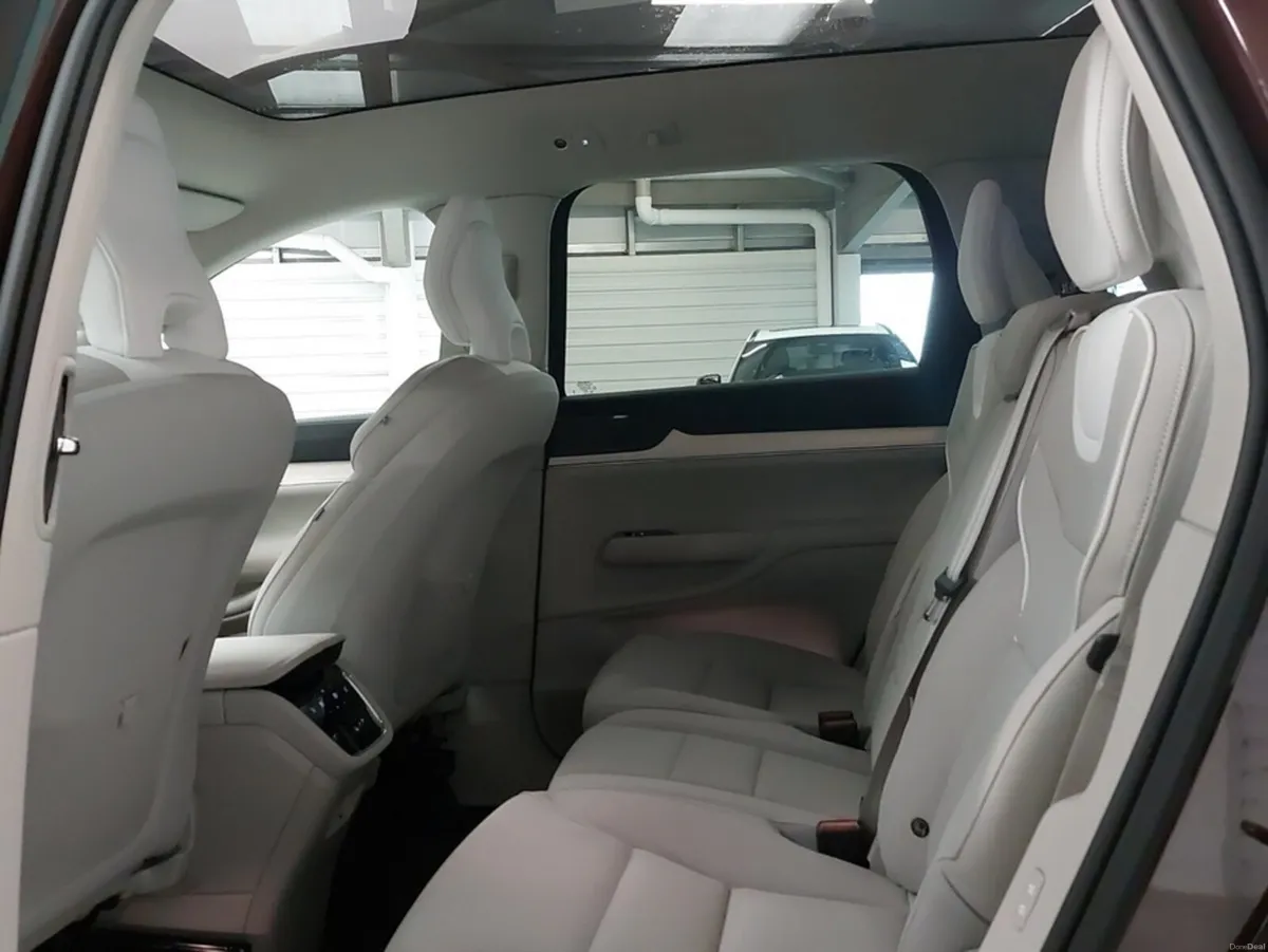 Volvo EX90 PLUS - Image 6