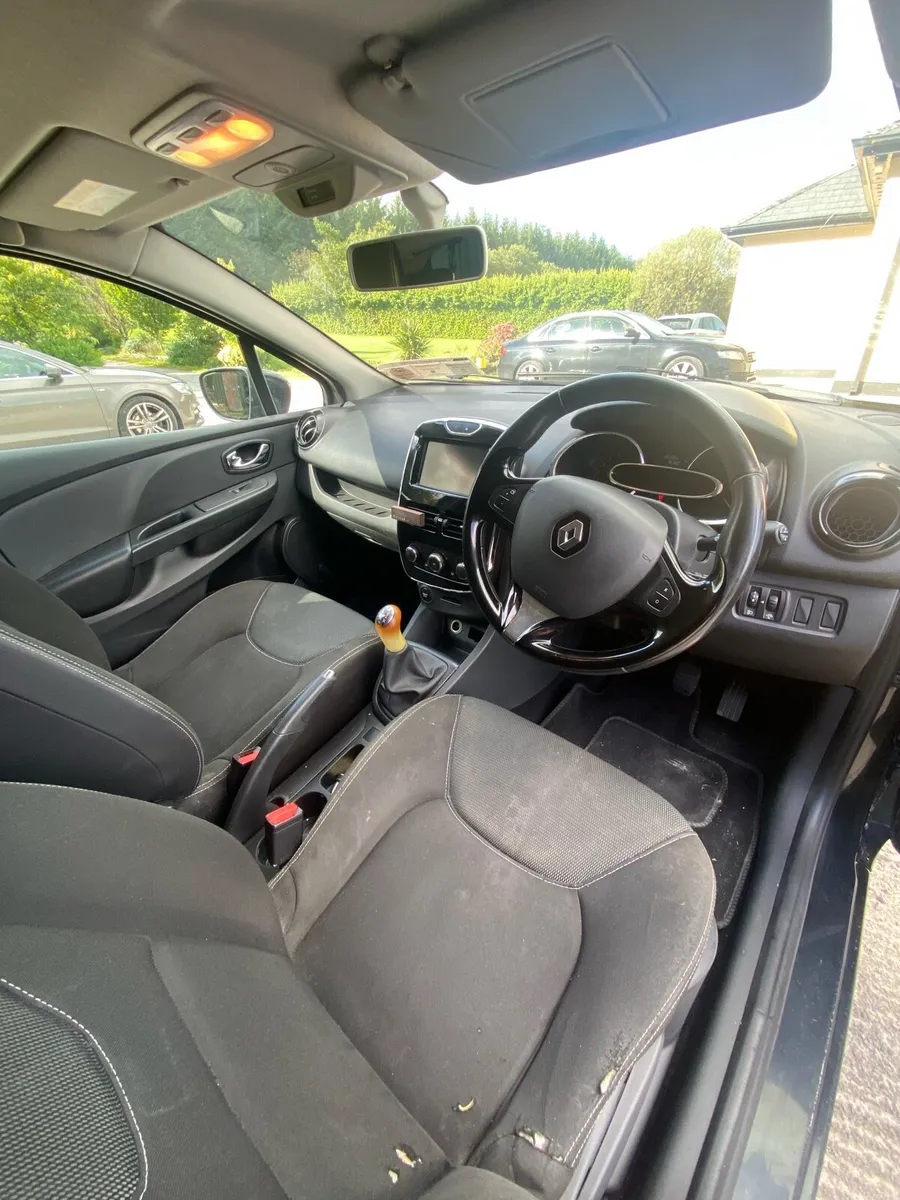Renault Clio Dymanique 1.1L Petrol - Image 5