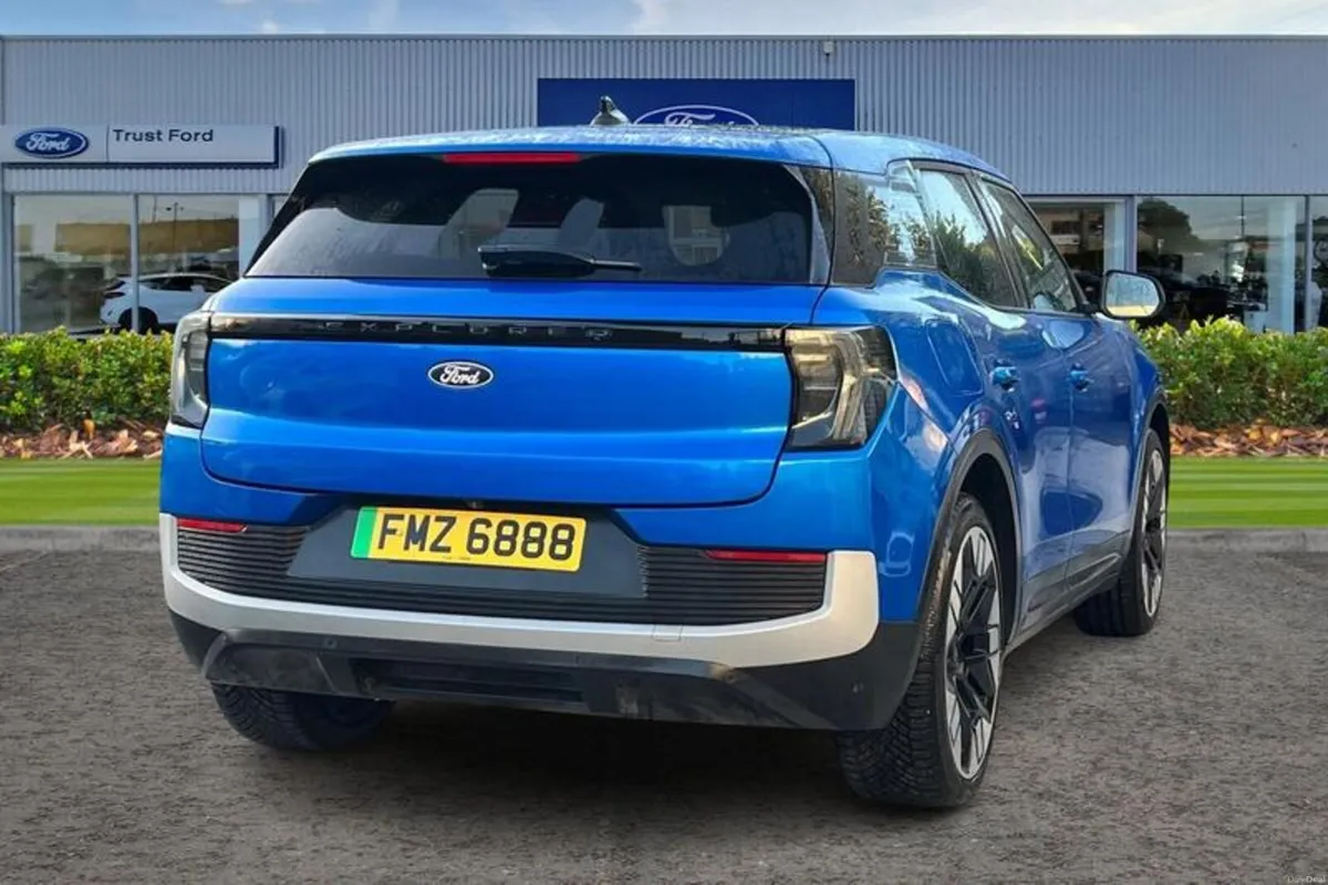 Ford Explorer 210kW Premium 77kWh 5dr Auto [Driver - Image 4