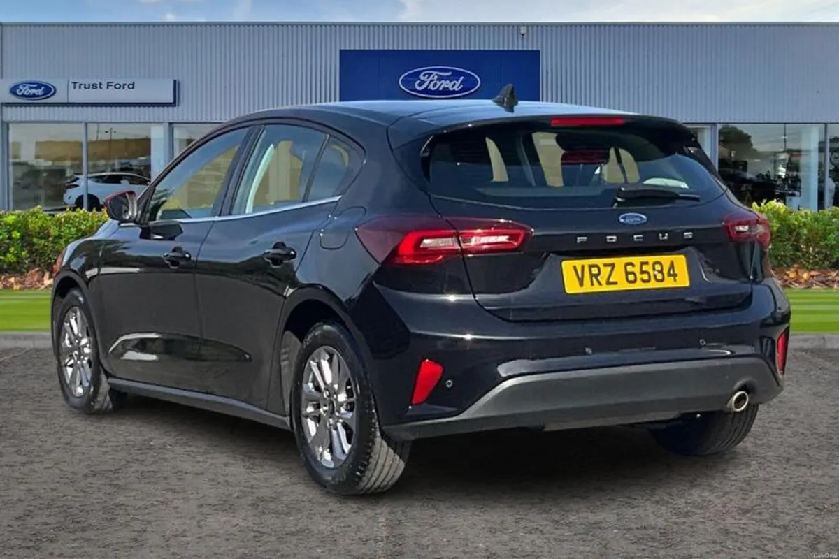 Ford Focus 1.0T EcoBoost MHEV Titanium Hatchback 5 - Image 2