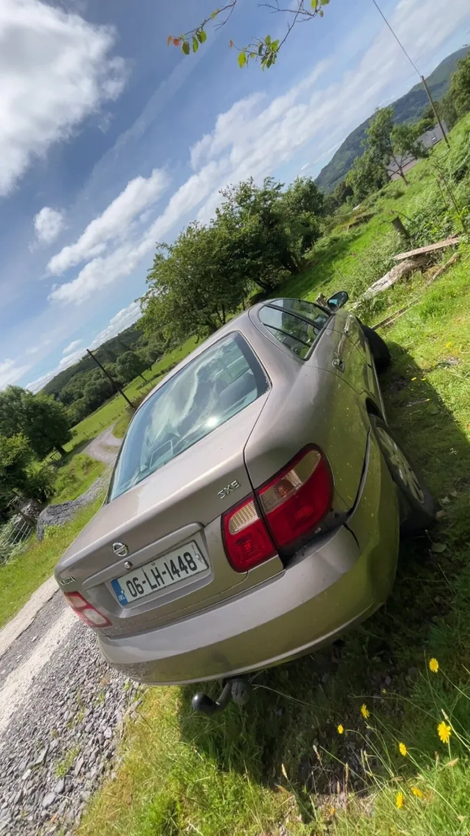 nissan almera - Image 2