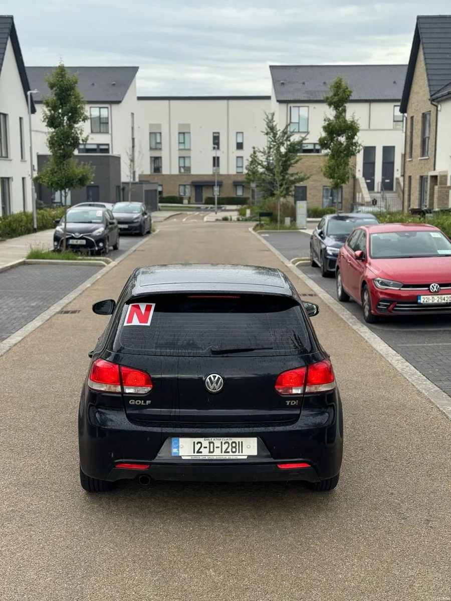 Volkswagen golf 2012 model - Image 6