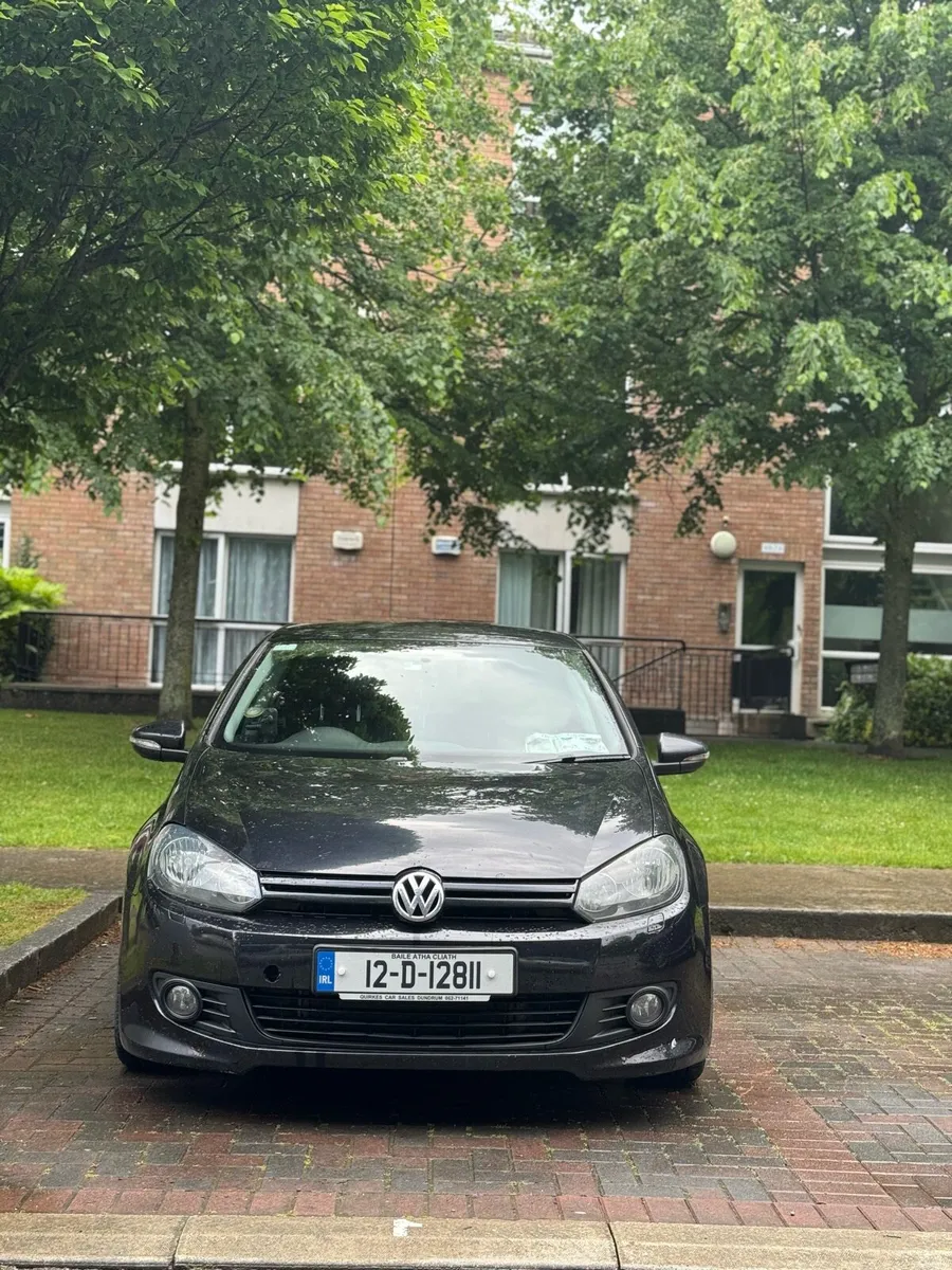 Volkswagen golf 2012 model - Image 3