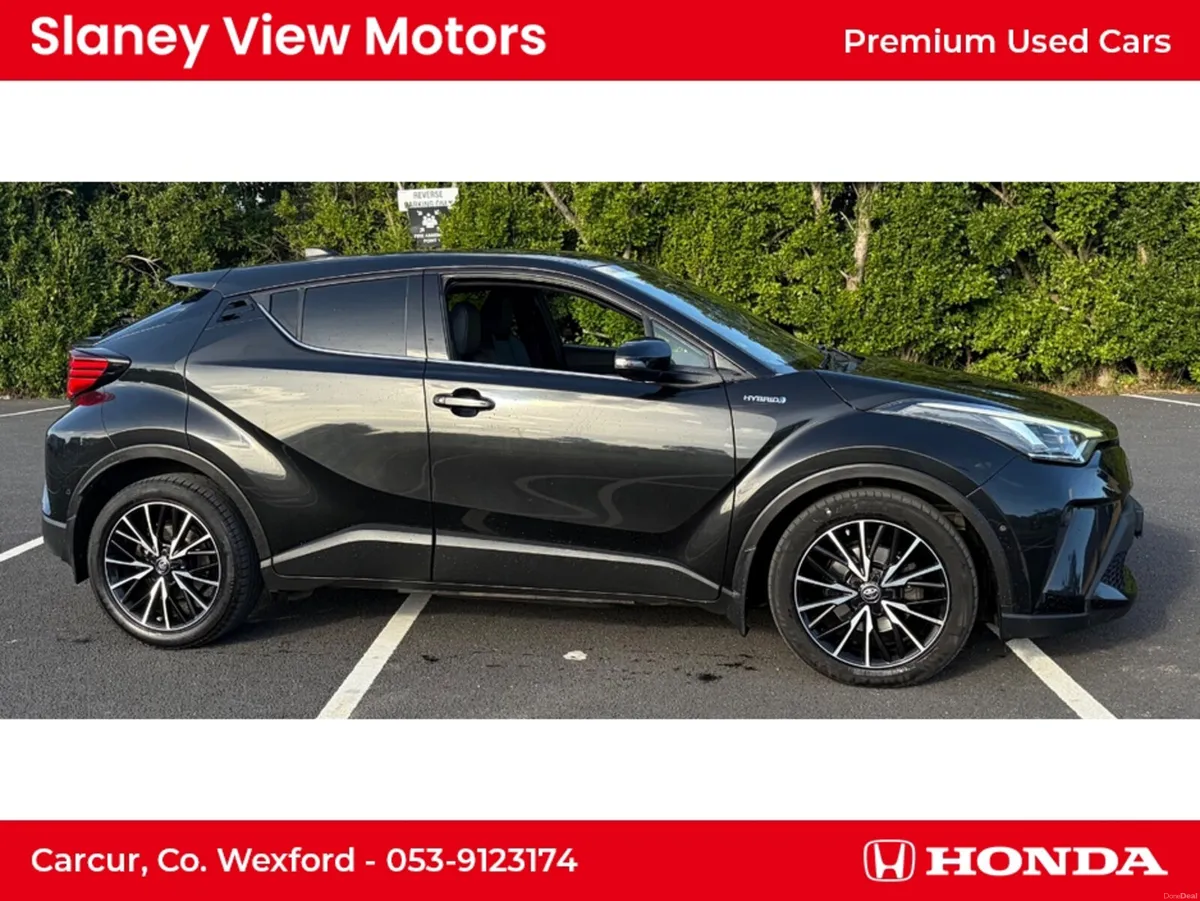 Toyota C-HR 1.8 HYBRID SOL 4DR A AUTO - Image 2