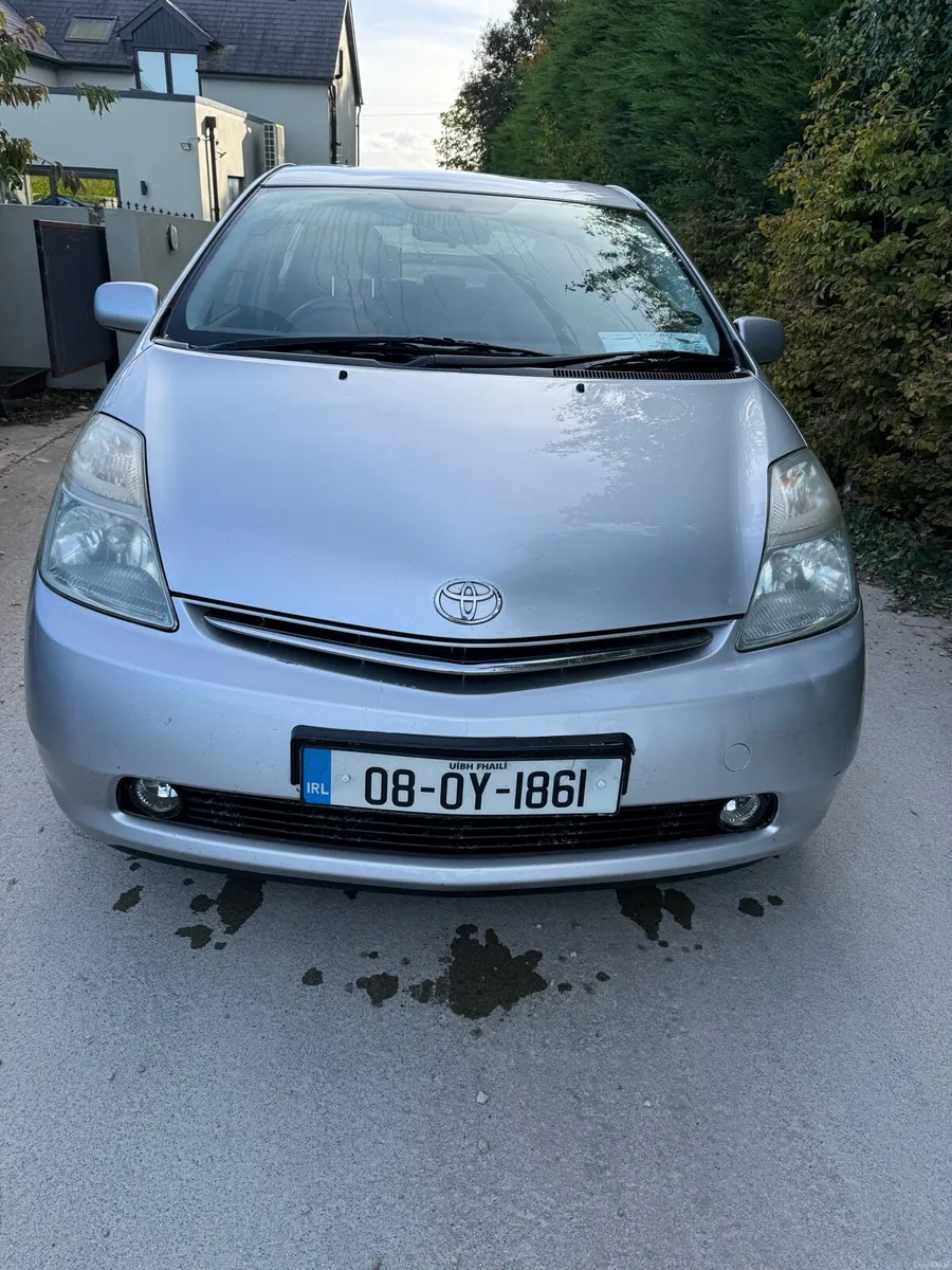 Toyota Prius hybrid - Image 1